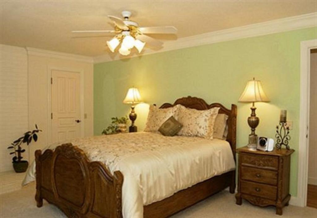 Sierra Sun Cloud Inn - Colfax (Adults Only) Екстер'єр фото