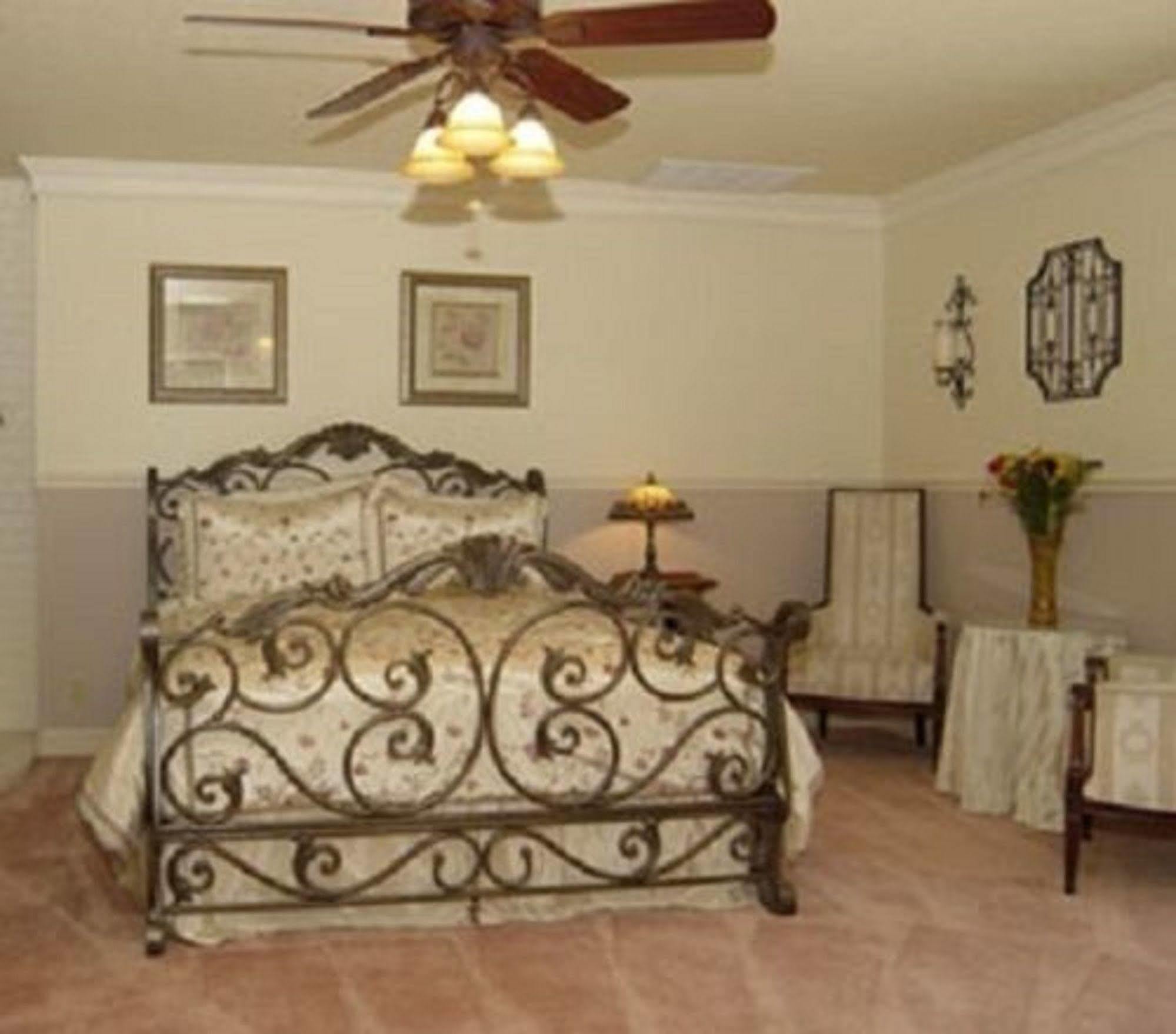 Sierra Sun Cloud Inn - Colfax (Adults Only) Екстер'єр фото